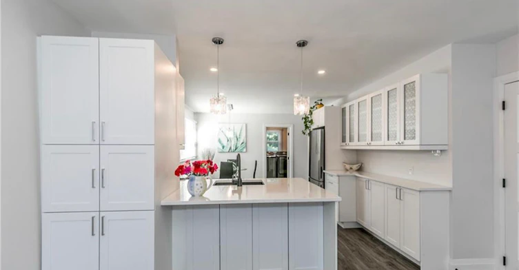 Main Level-74 Peel Street, Barrie, ON, L4M 3L4 - 10