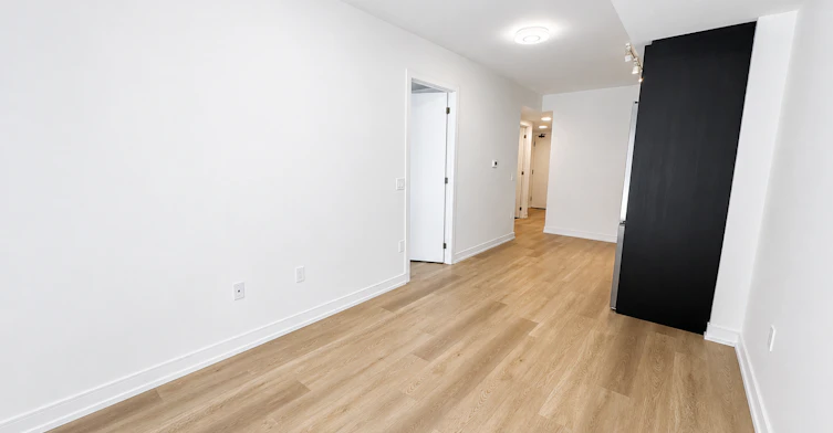 323-1 Jarvis Street, Hamilton, ON, L8R 0A8 - 13