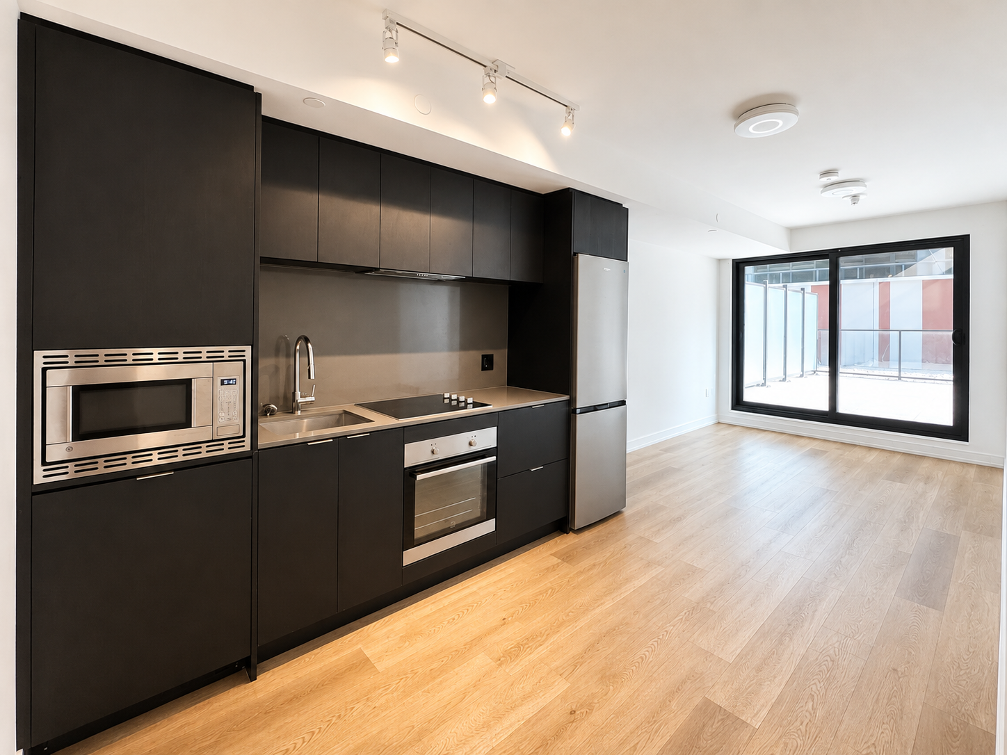 323-1 Jarvis Street, Hamilton, ON, L8R 0A8 - 10