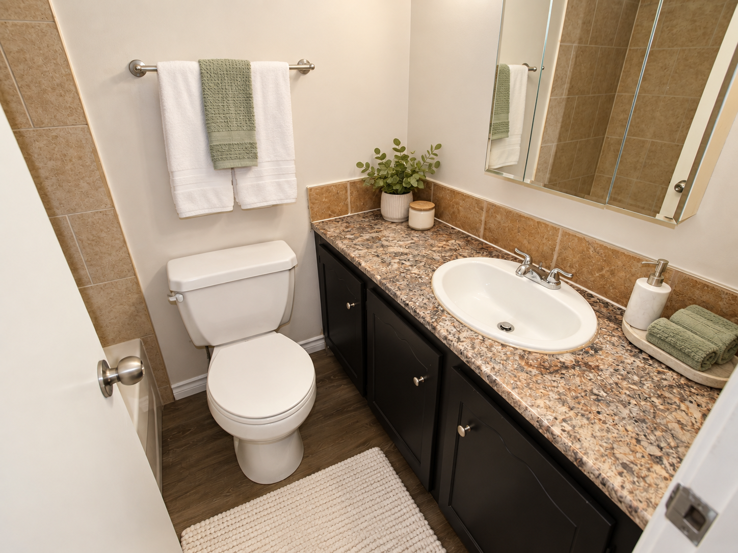 205-825 12 Avenue SW, Calgary, AB, T2R 0J2 - 4