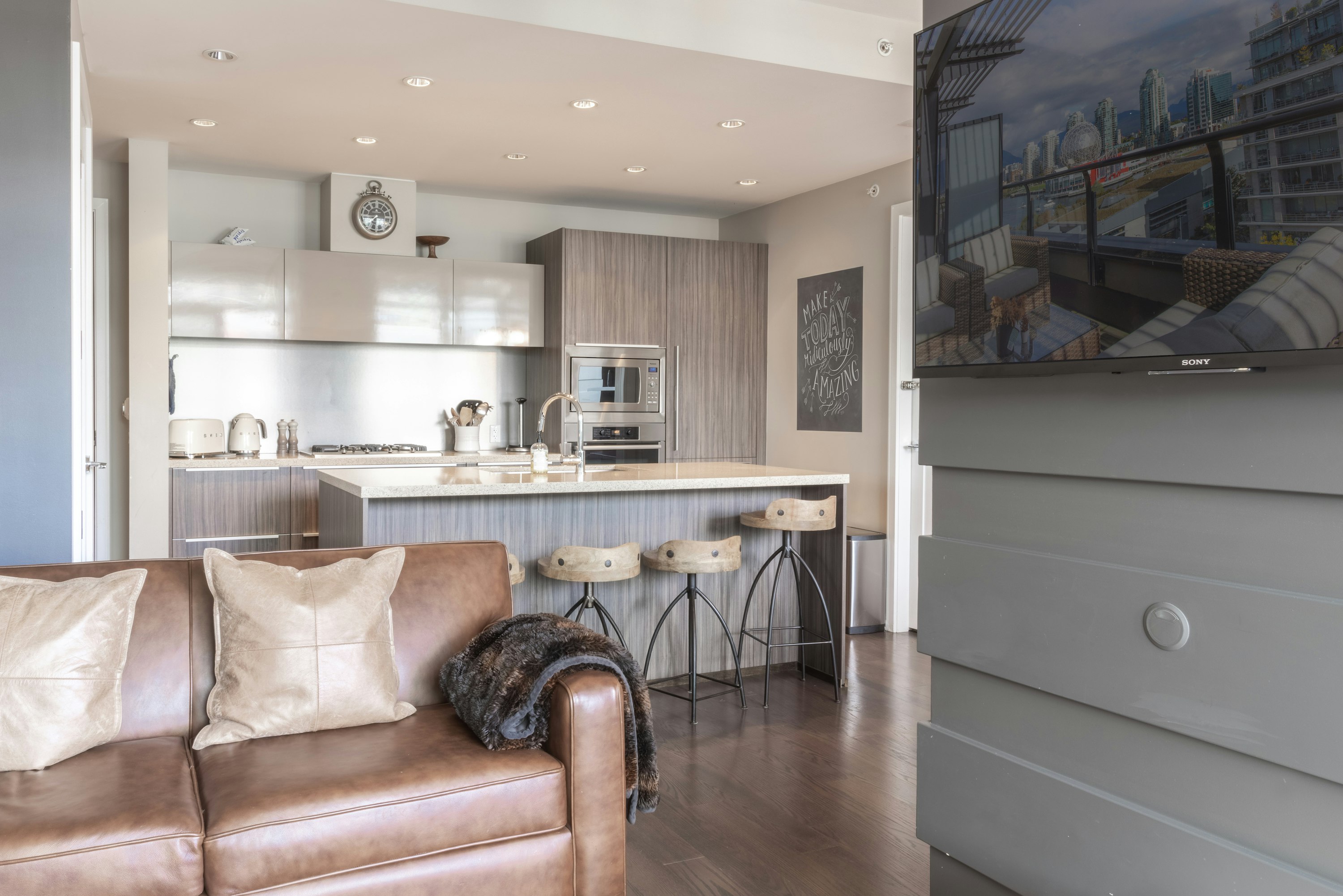 703-1625 Manitoba Street, Vancouver, BC, V5Y 0B8 - 10