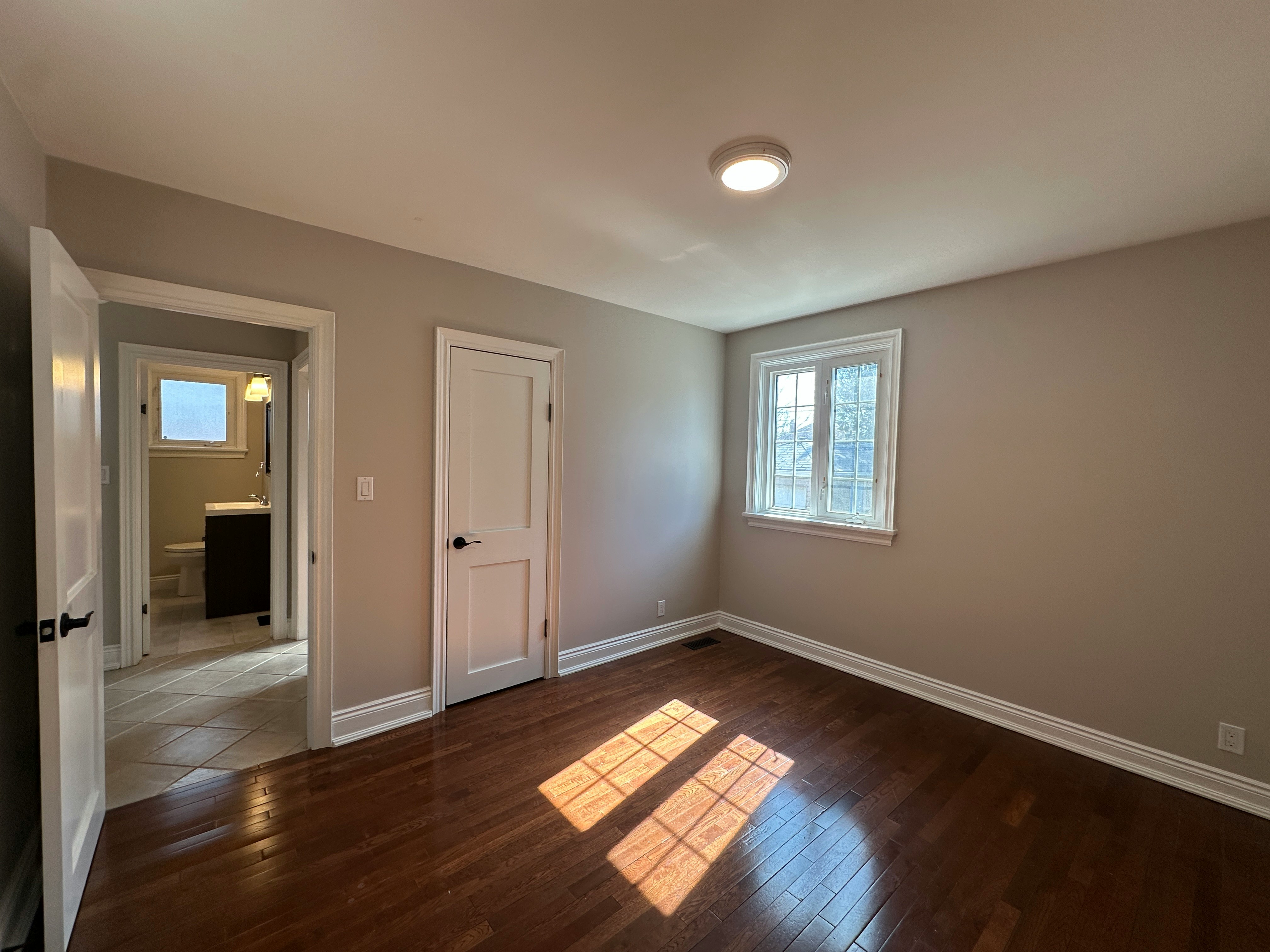 190 Highland Avenue, Oshawa, ON, L1H 6A8 - 10