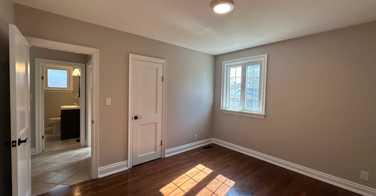 190 Highland Avenue, Oshawa, ON, L1H 6A8 - 10