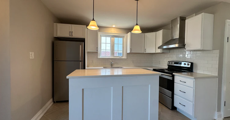 190 Highland Avenue, Oshawa, ON, L1H 6A8