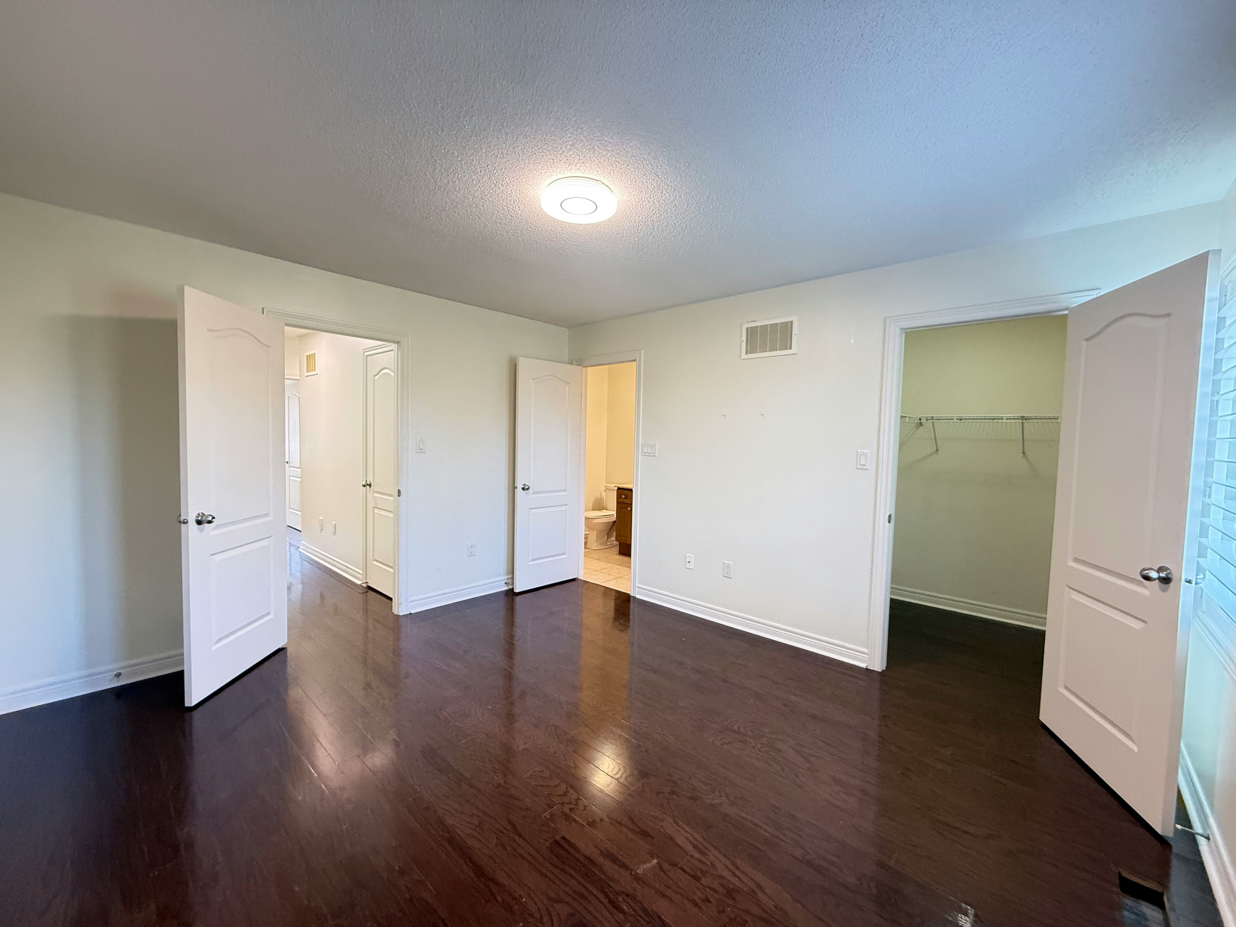 5710 Long Valley Road, Mississauga, ON, L5M 0M1 - 12