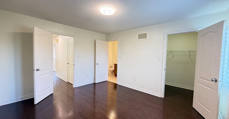 5710 Long Valley Road, Mississauga, ON, L5M 0M1 - 12