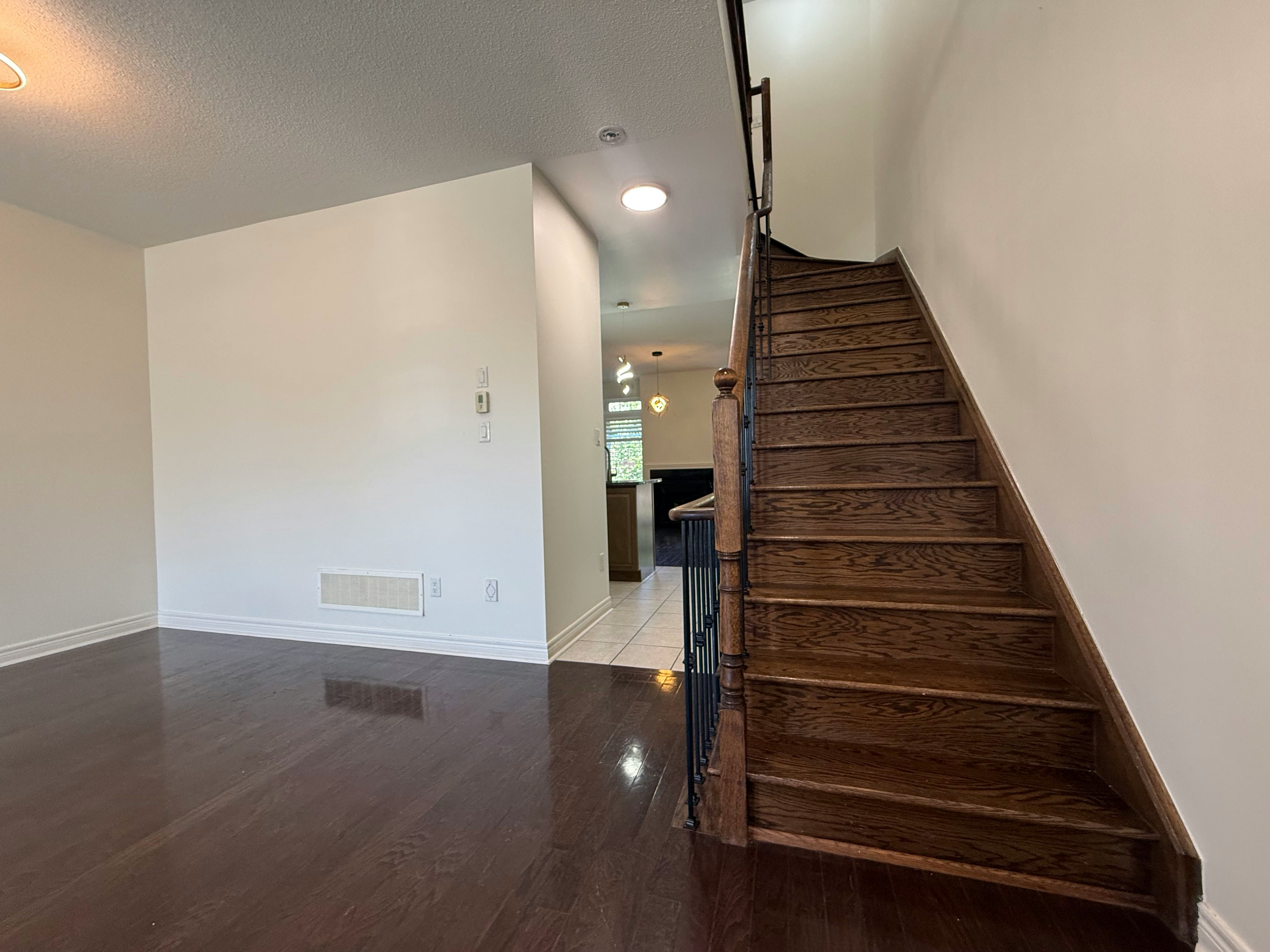 5710 Long Valley Road, Mississauga, ON, L5M 0M1 - 27
