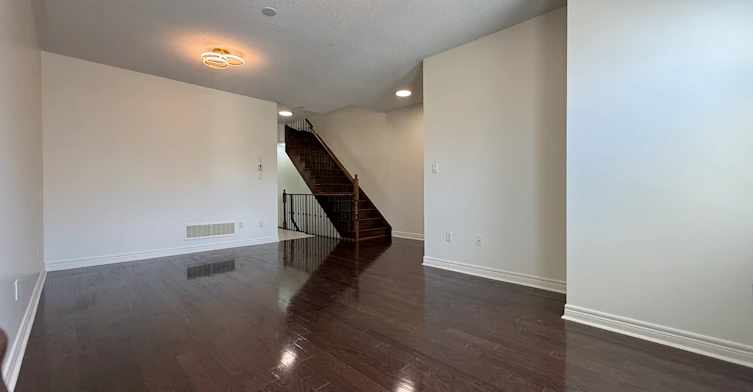 5710 Long Valley Road, Mississauga, ON, L5M 0M1 - 9