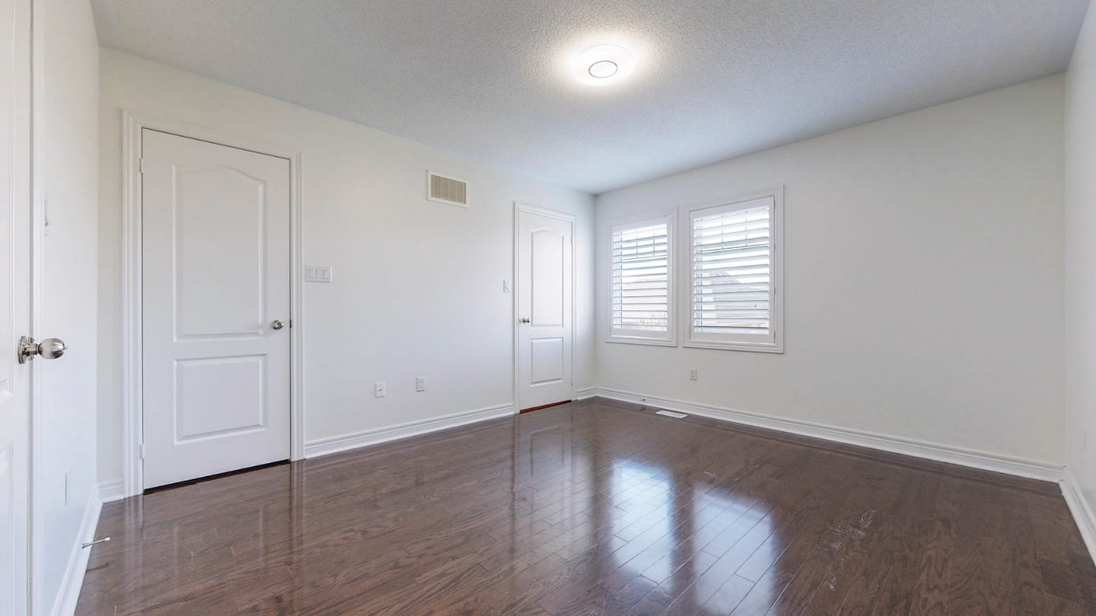 5710 Long Valley Road, Mississauga, ON, L5M 0M1 - 11