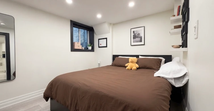 4-121 Sorauren Avenue, Toronto, ON, M6R 2E3 - 8