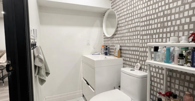 4-121 Sorauren Avenue, Toronto, ON, M6R 2E3 - 13