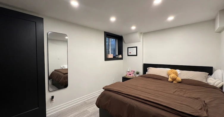 4-121 Sorauren Avenue, Toronto, ON, M6R 2E3 - 11