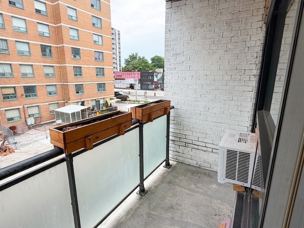 204-420 Eglinton Avenue East, Toronto, ON, M4P 1L8 - 15