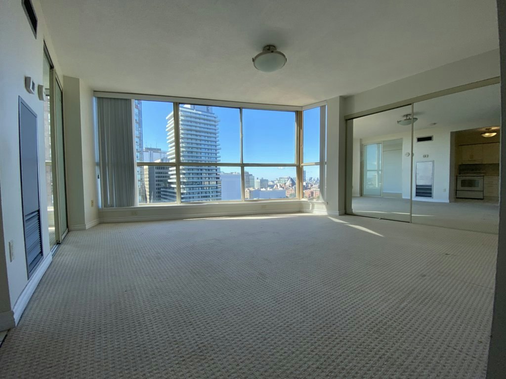1910-1055 Bay Street, Toronto, ON, M5S 3A3