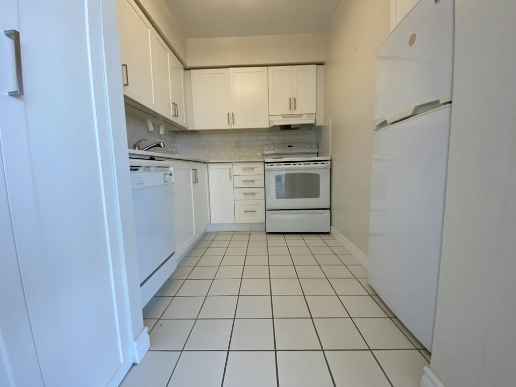 1910-1055 Bay Street, Toronto, ON, M5S 3A3 - 12