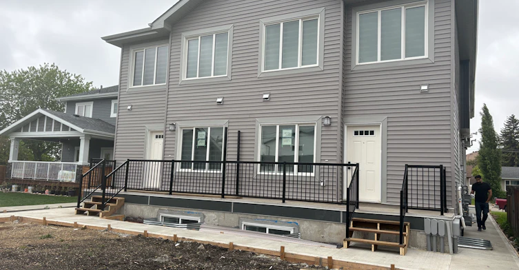 8903 155 Street Northwest, Edmonton, AB, T5R 1W3 - 12