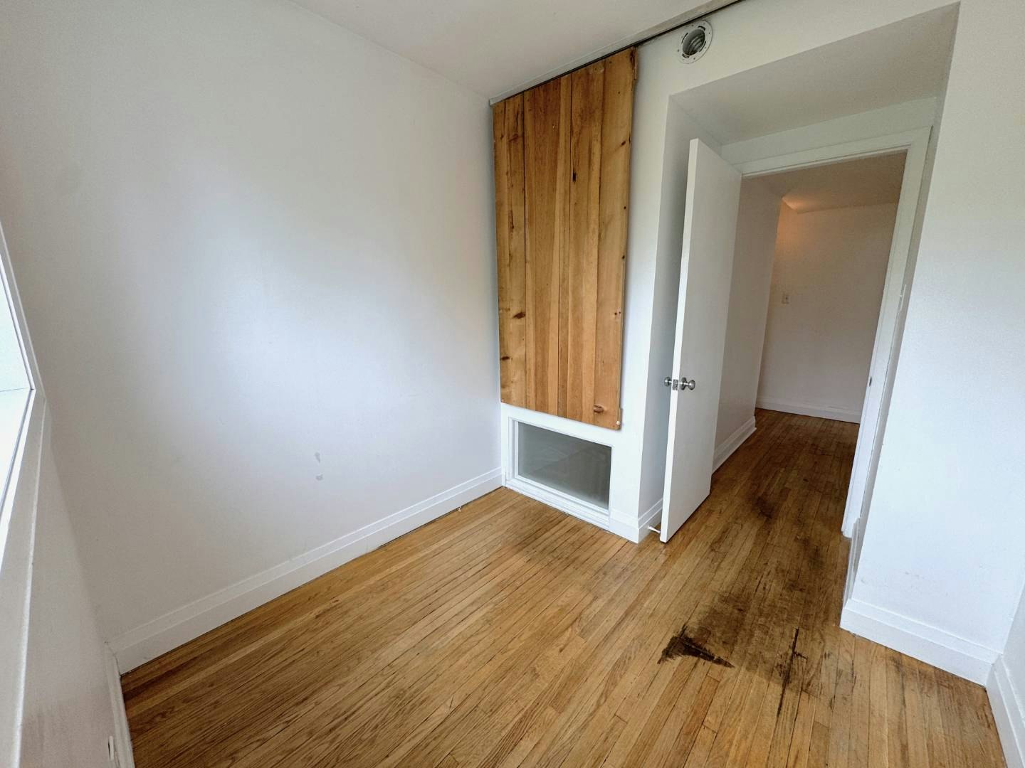 Unit B-1175 Queen Street E, Toronto, ON, M4M 1L5 - 19