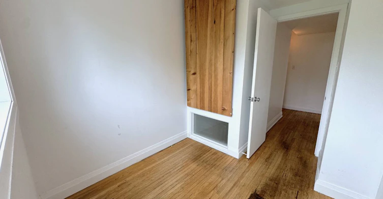 Unit B-1175 Queen Street E, Toronto, ON, M4M 1L5 - 19