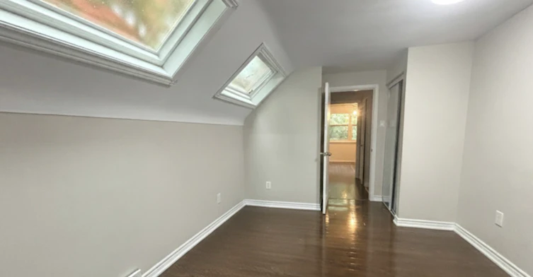 5-68 Harold Court, Hamilton, ON, L8S 2R9 - 2