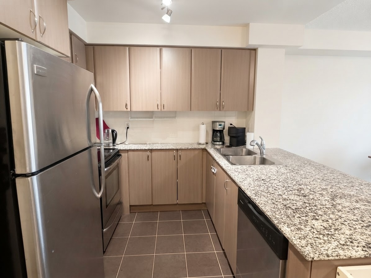 304-525 Wilson Avenue, Toronto, ON, M3H 0A7 - 3