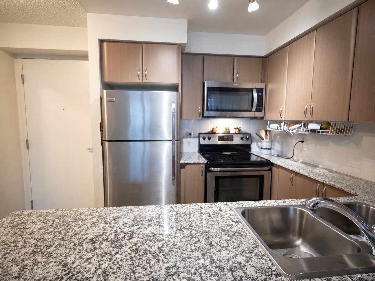 304-525 Wilson Avenue, Toronto, ON, M3H 0A7 - 2