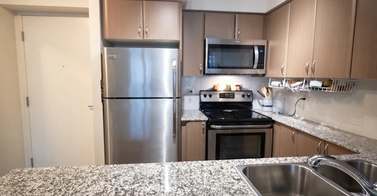 304-525 Wilson Avenue, Toronto, ON, M3H 0A7 - 2