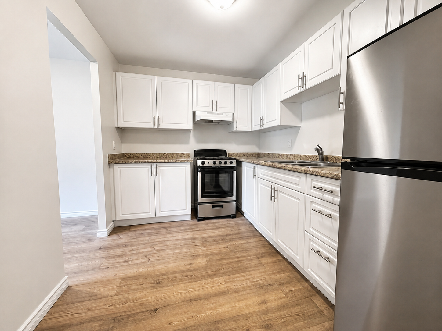 301-455 Sandys Street, Chatham-Kent, ON, N7L 4H2 - 3