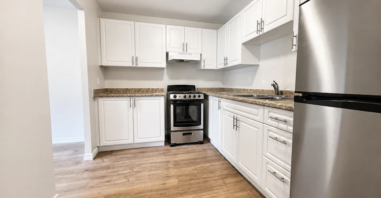 301-455 Sandys Street, Chatham-Kent, ON, N7L 4H2 - 3