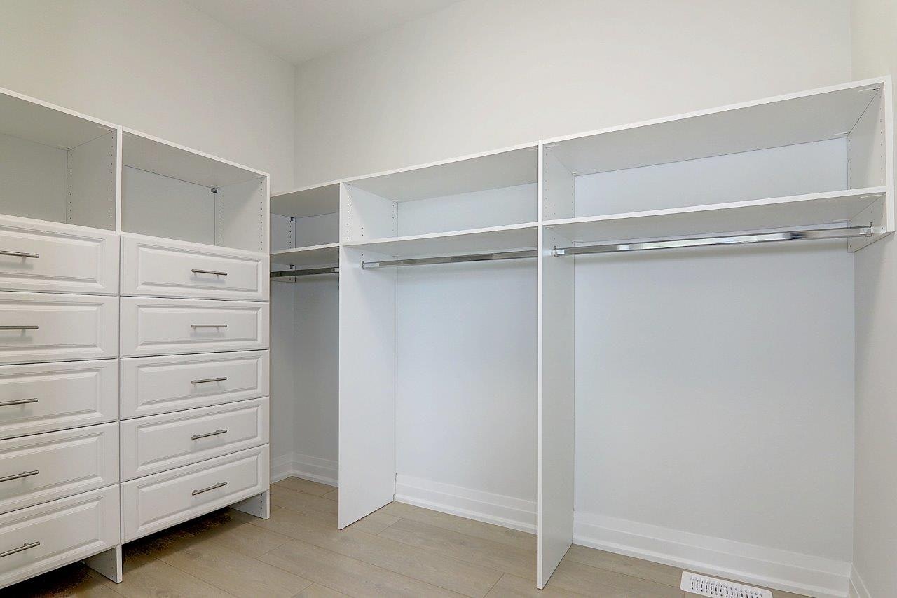 Upper-115 Livingstone Avenue, Toronto, ON, M6E 2L7 - 38