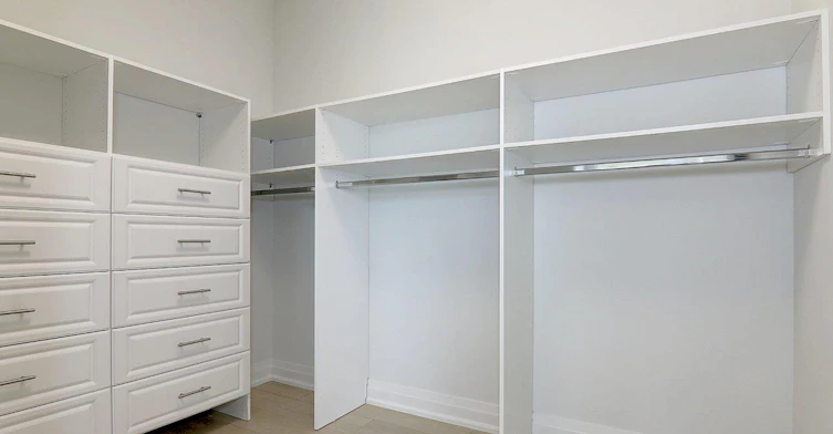 Upper-115 Livingstone Avenue, Toronto, ON, M6E 2L7 - 38