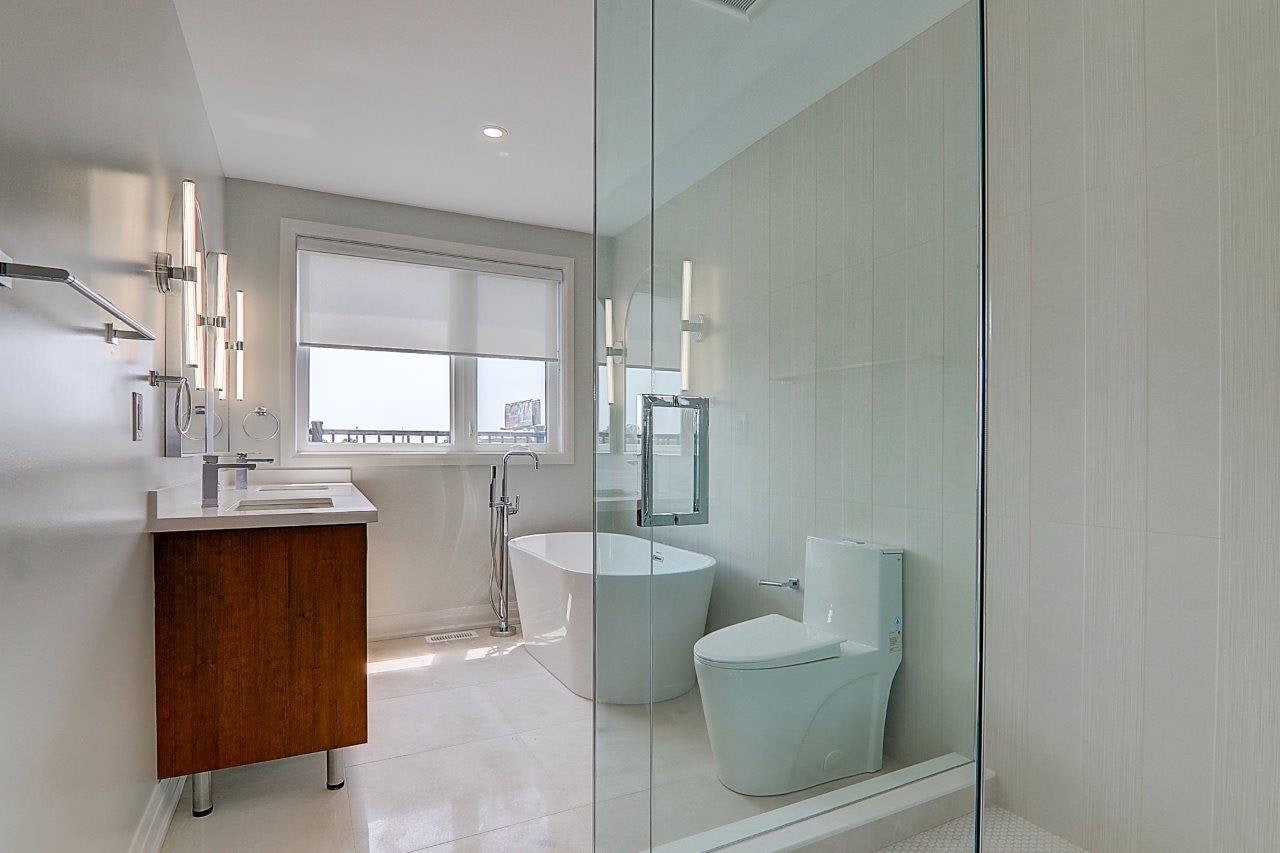 Upper-115 Livingstone Avenue, Toronto, ON, M6E 2L7 - 39