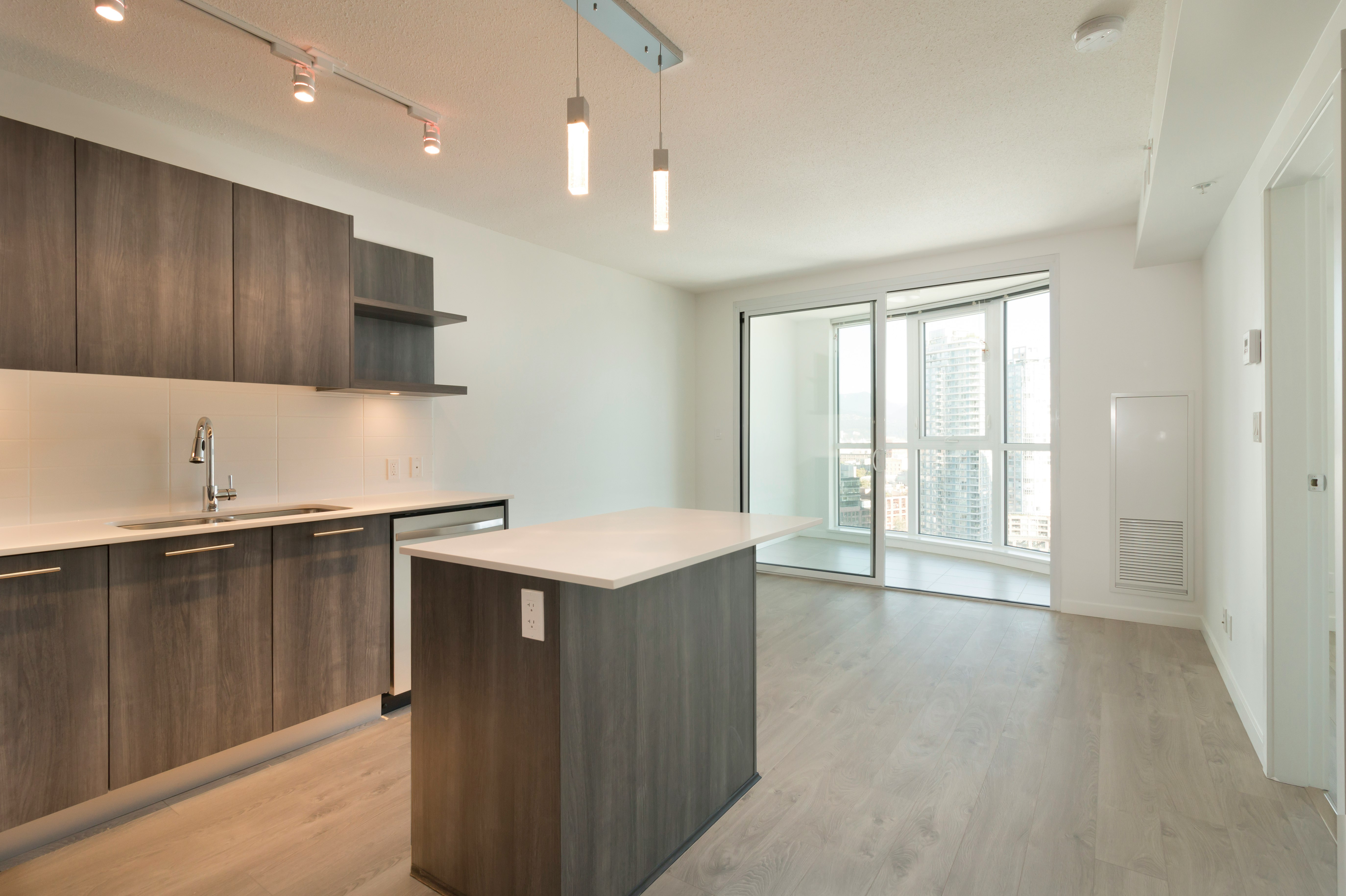 2701-685 Pacific Boulevard, Vancouver, BC, V6B 0R4