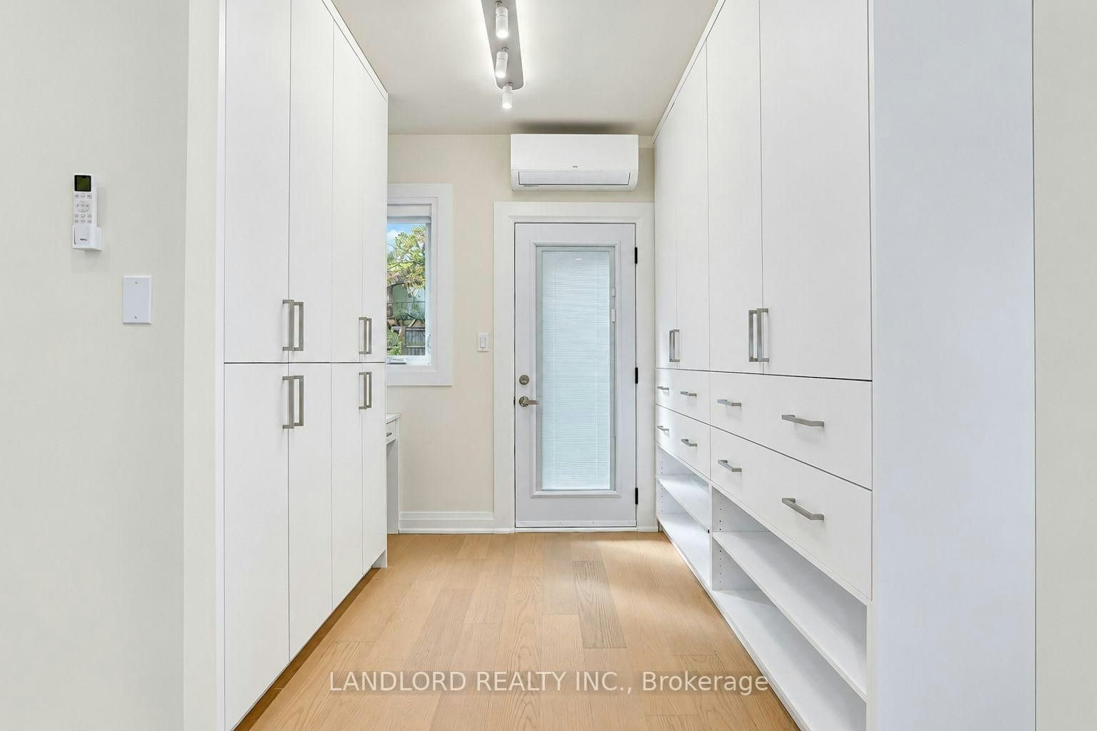 1-92 Neville Park Boulevard, Toronto, ON, M4E 3P8 - 11