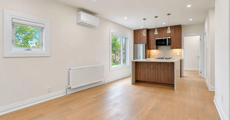 1-92 Neville Park Boulevard, Toronto, ON, M4E 3P8 - 4