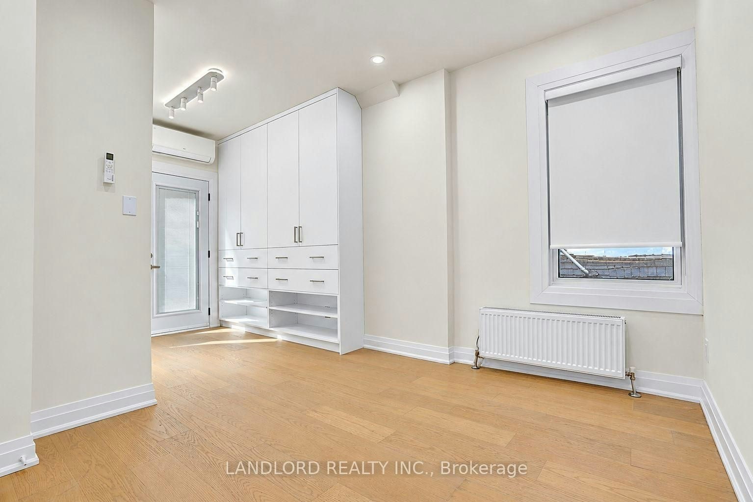1-92 Neville Park Boulevard, Toronto, ON, M4E 3P8 - 10