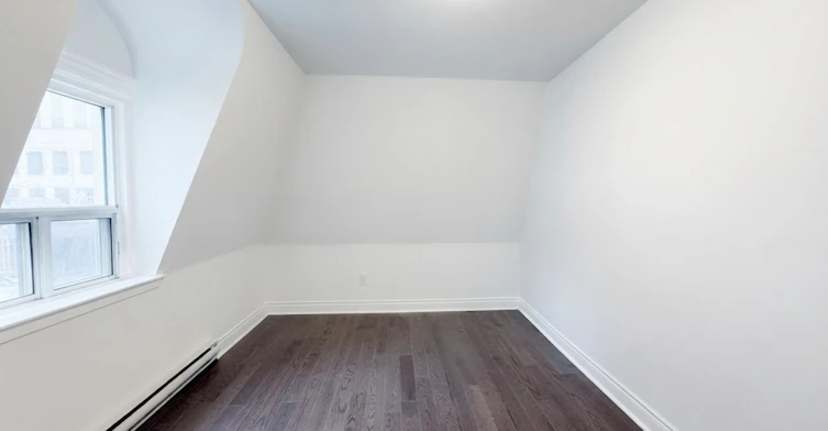 301-181 Gerrard Street East, Toronto, ON, M5A 2E5 - 15