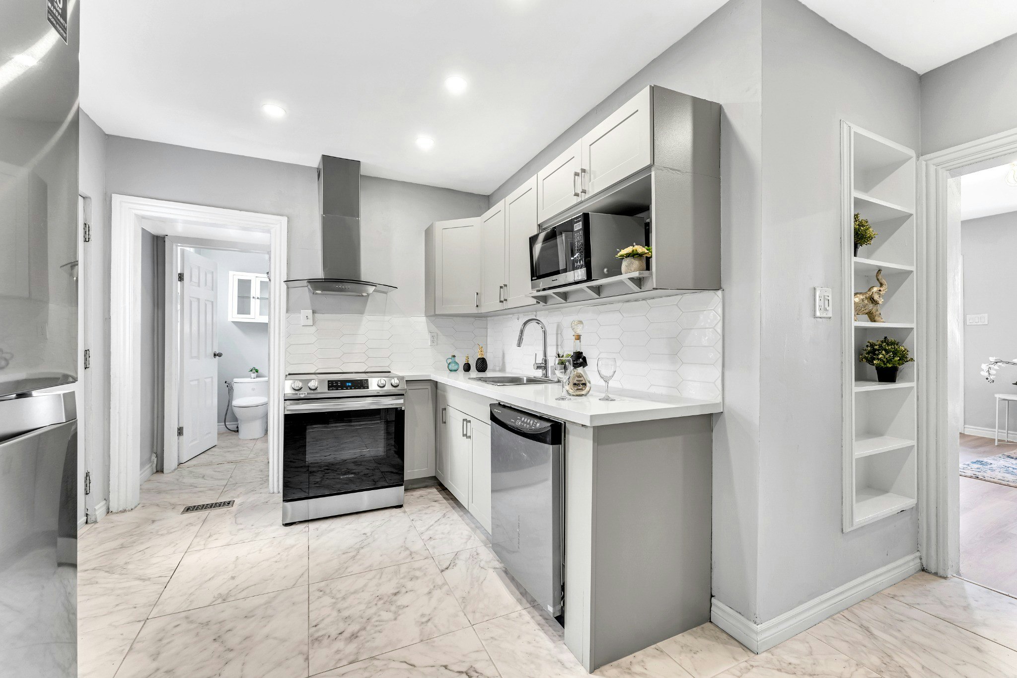 101 Emerald Street North, Hamilton, ON, L8L 5K5 - 5