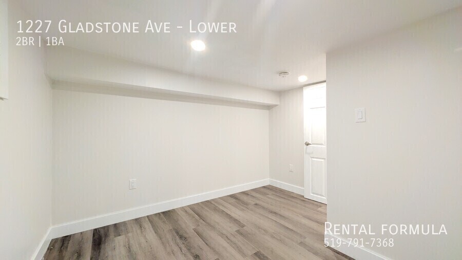 1227 Gladstone Avenue, Windsor, ON, N8X 1H3 - 15