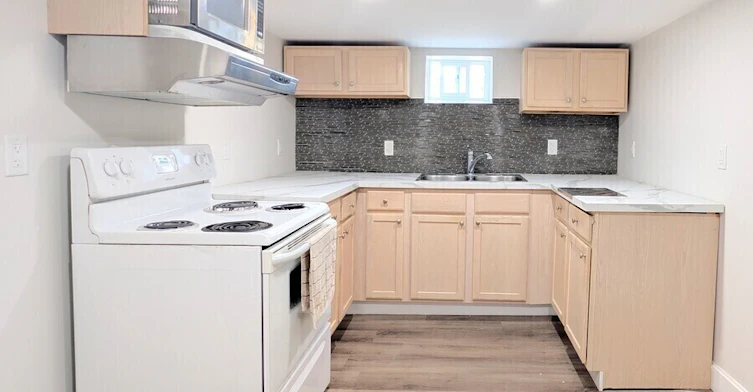 1227 Gladstone Avenue, Windsor, ON, N8X 1H3 - 3
