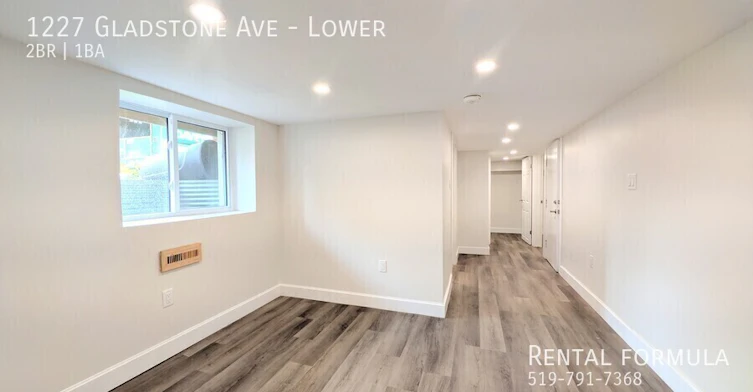 1227 Gladstone Avenue, Windsor, ON, N8X 1H3 - 17