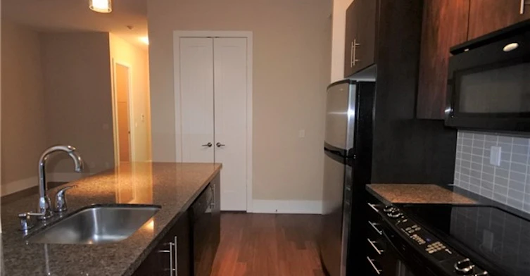 418-120 Homewood Avenue, Toronto, ON, M4Y 2J3 - 11