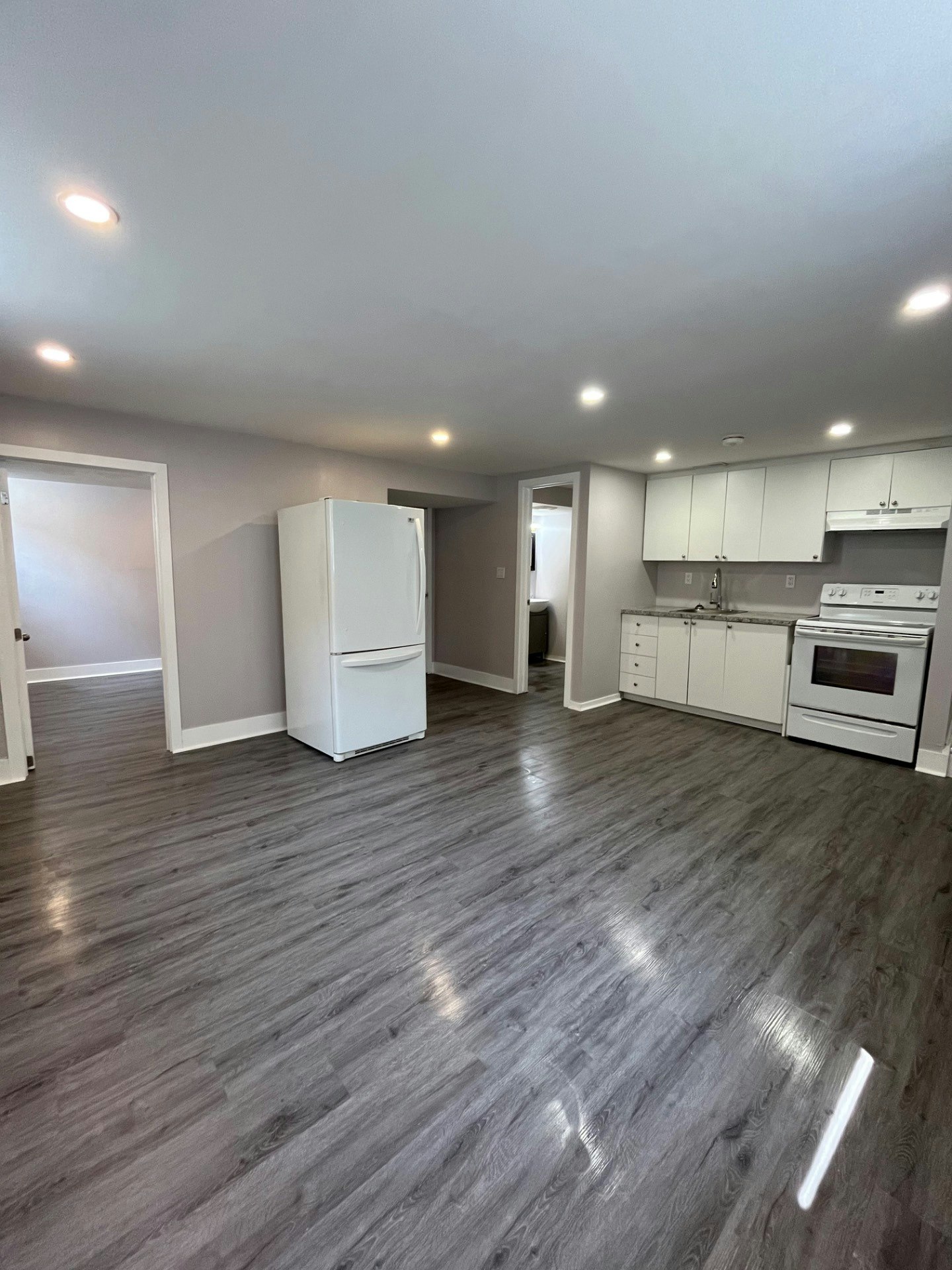 95 Leaside Drive, Welland, ON, L3C 6B3 - 2