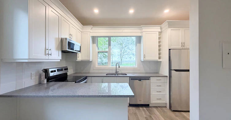 609 Beach Boulevard, Hamilton, ON, L8H 6X8 - 6