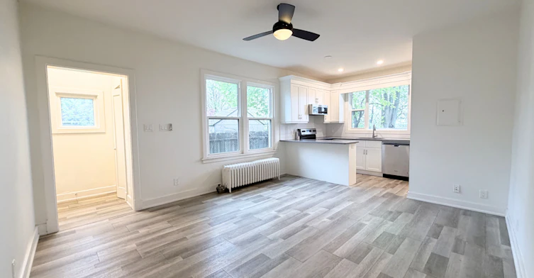 609 Beach Boulevard, Hamilton, ON, L8H 6X8 - 2