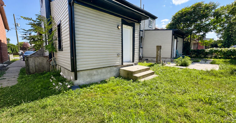 A-24 Cayuga Street, Brantford, ON, N3S 1W5 - 24
