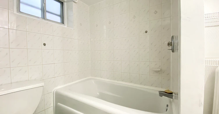 BSMT-114 Bellefair Avenue, Toronto, ON, M4L 3T8 - 11