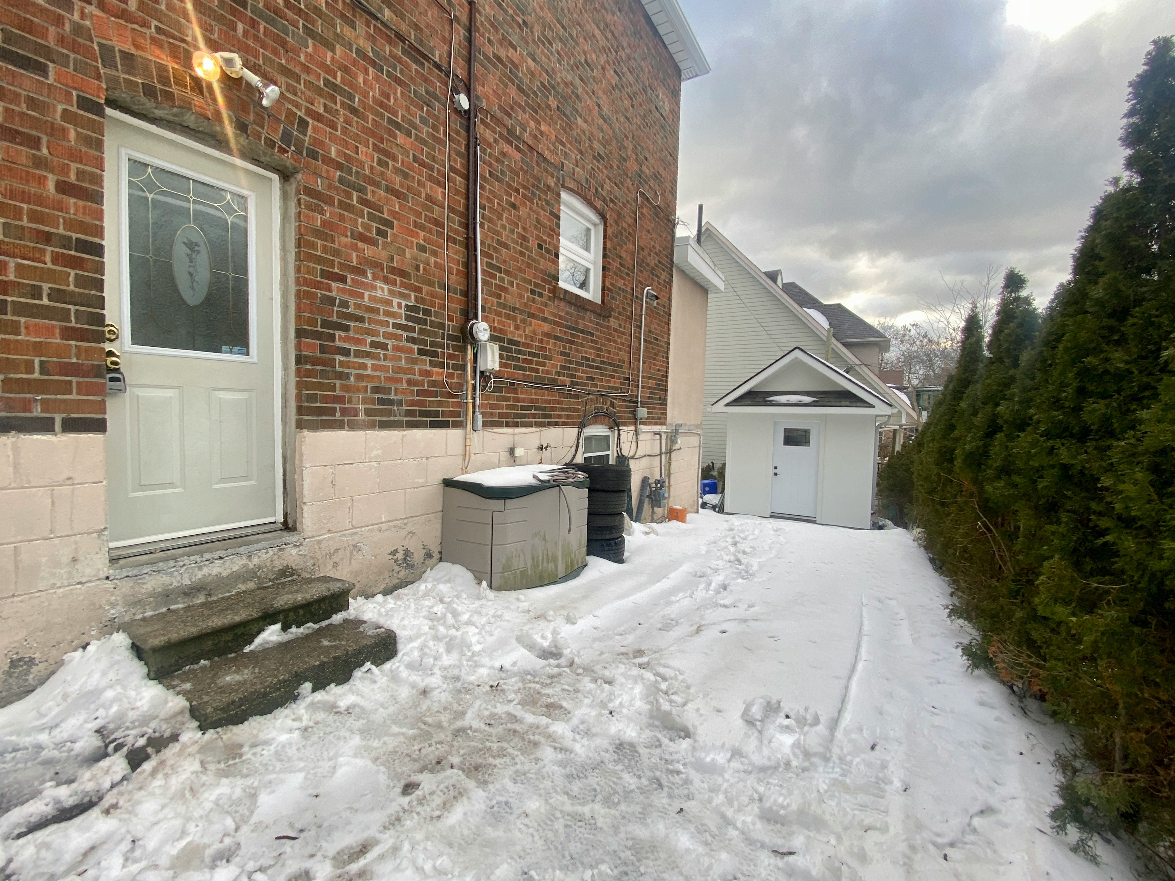 BSMT-114 Bellefair Avenue, Toronto, ON, M4L 3T8 - 19