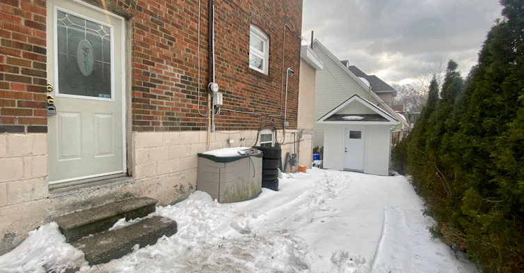 BSMT-114 Bellefair Avenue, Toronto, ON, M4L 3T8 - 19