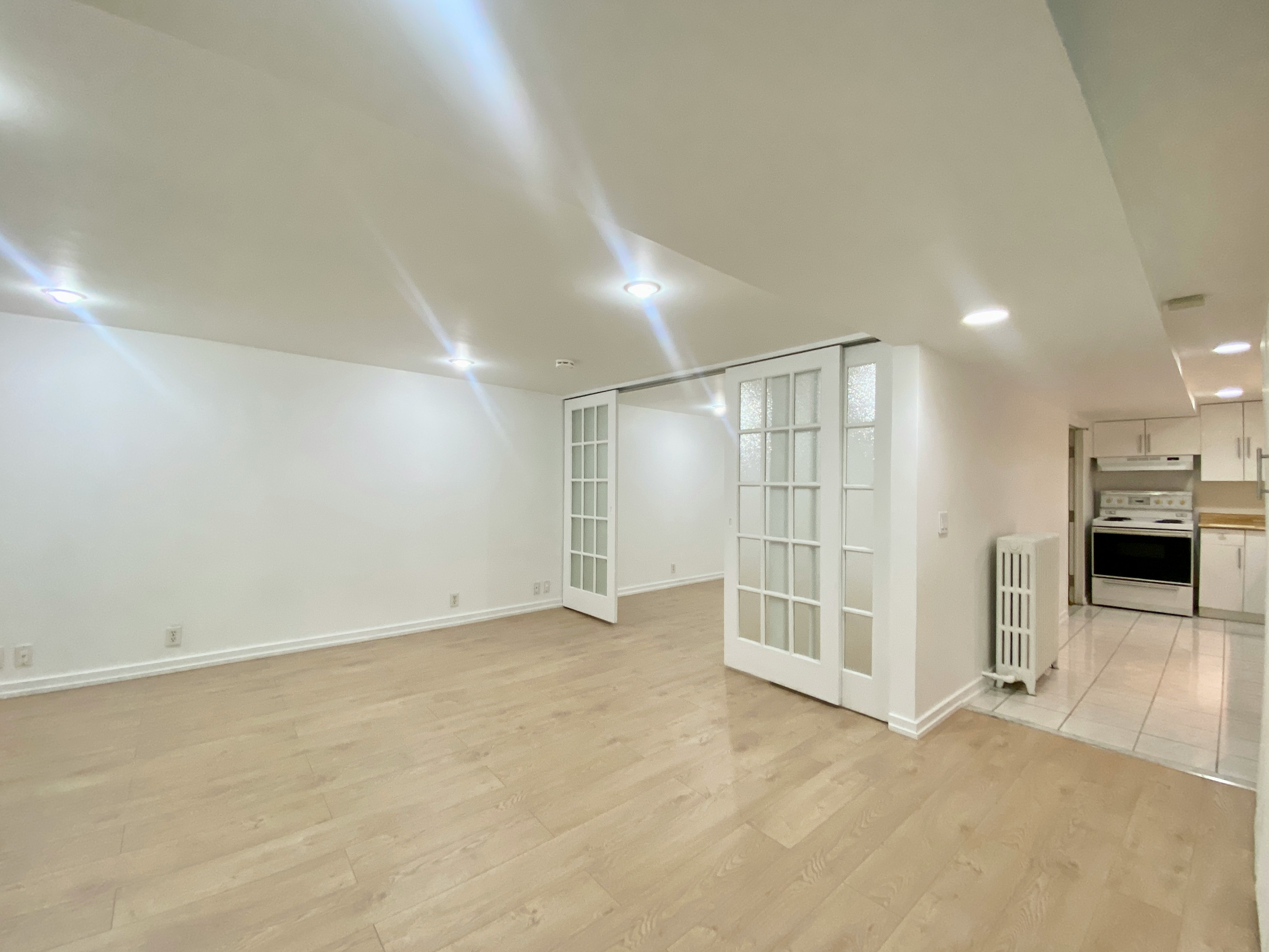 BSMT-114 Bellefair Avenue, Toronto, ON, M4L 3T8