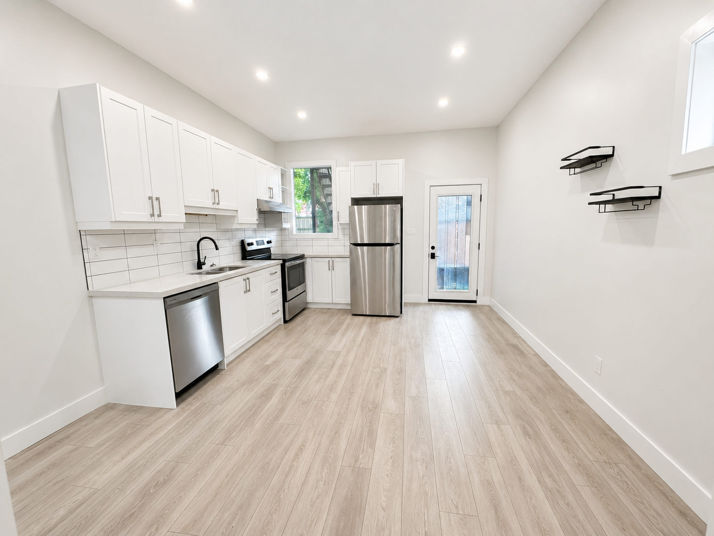 482 King William Street, Hamilton, ON, L8L 1R3 - 2